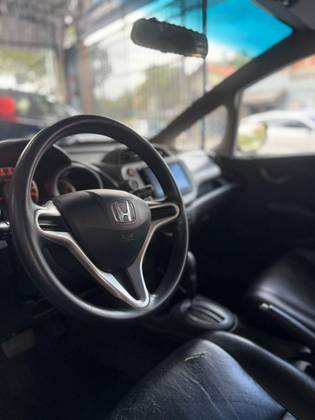 HONDA FIT 1.4 LX 16V FLEX 4P AUTOMÁTICO